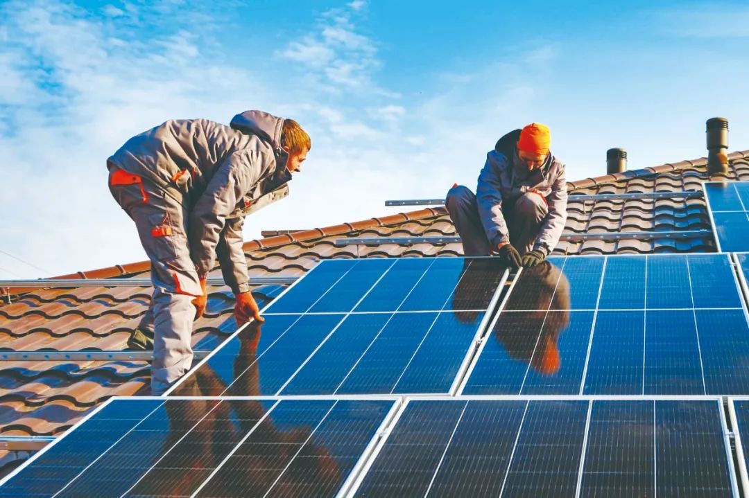 From Sunshine to Savings: The Mueller Family Uses Customized Solar Energy+Energy Storage Systems to Power Their Daily Homes